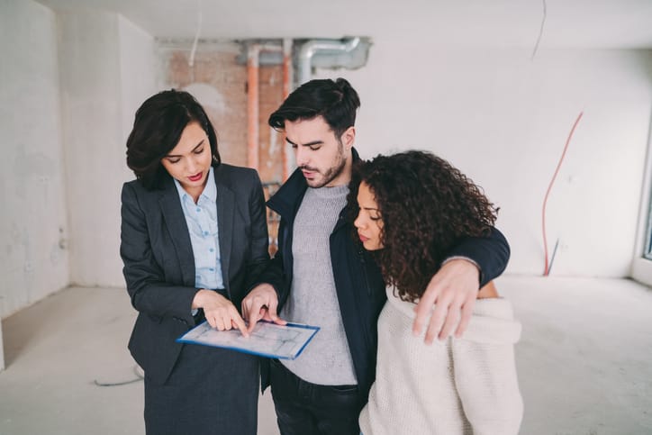 Entenda a diferença entre corretor e consultor de imóveis